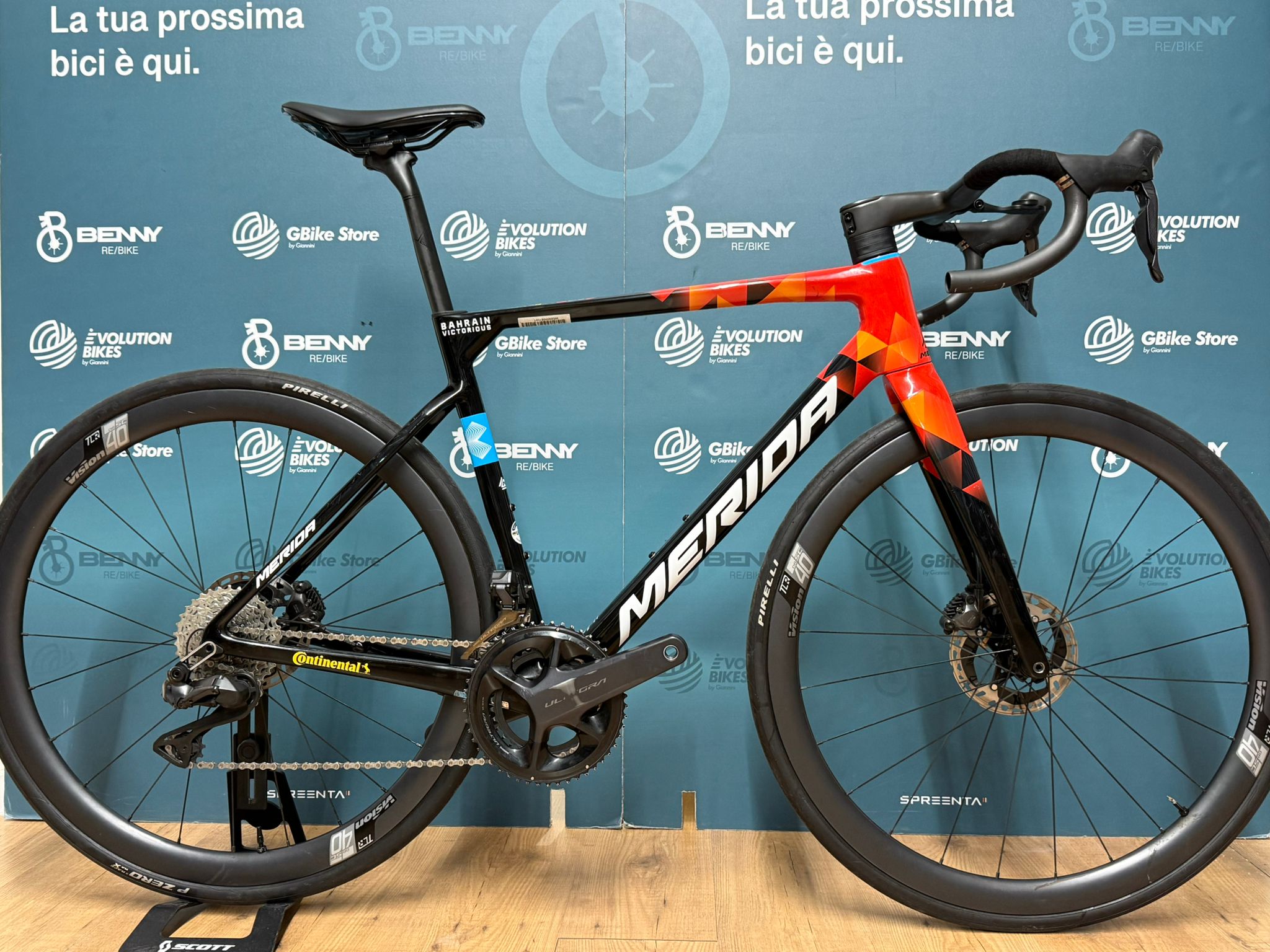 merida rennrad weiß Merida Scultura Bahrain Victorious Größe M