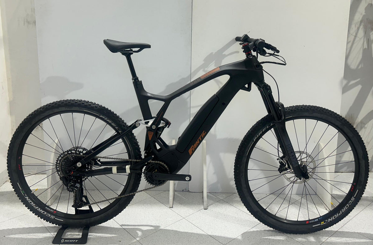 fantic mountainbike Fantic XTF 1.5 Carbon – Evolution Bikes IT