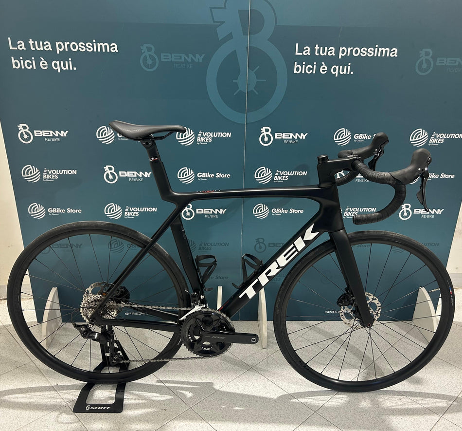 Trek Madone SL 5 Gen 8 Taglia L - Demo Test