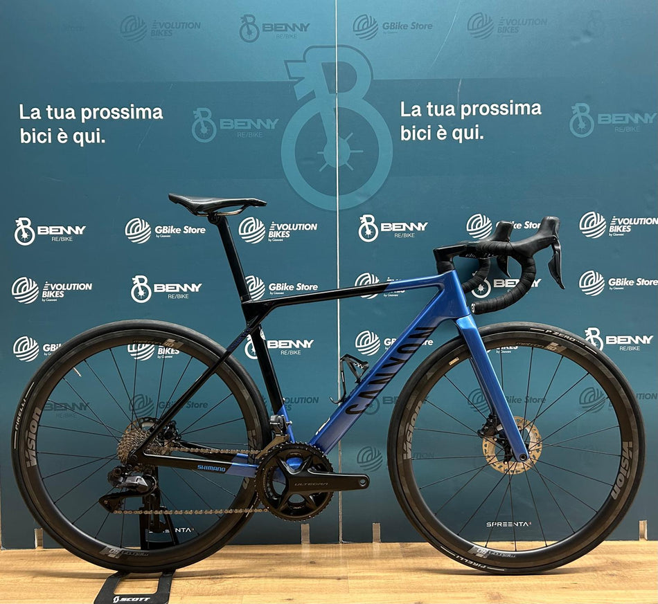 Canyon Ultimate CF SL 8 Aero Taglia S - Usata