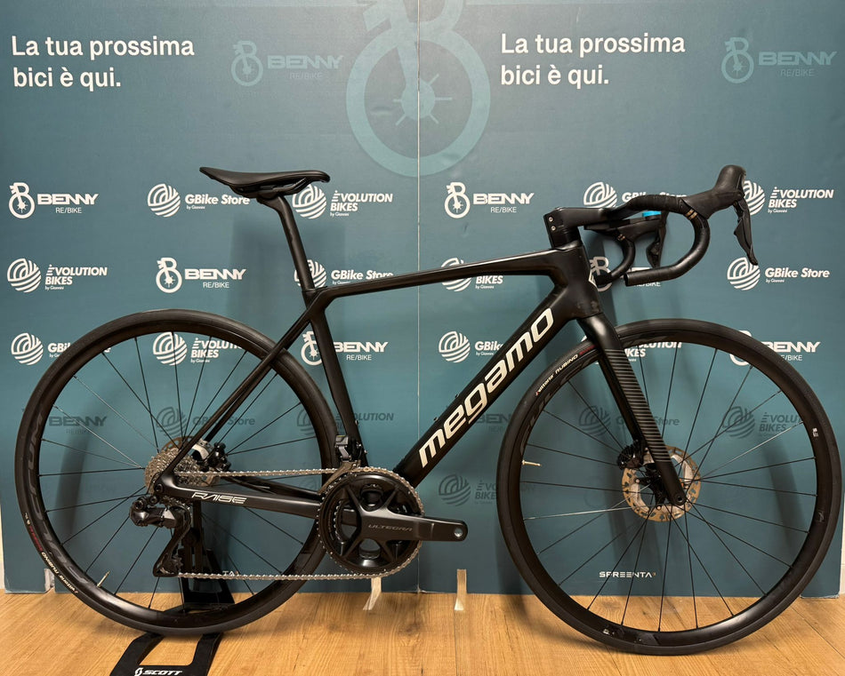 Megamo Raise Ultegra Di2 12v Disc Taglia M - Usata