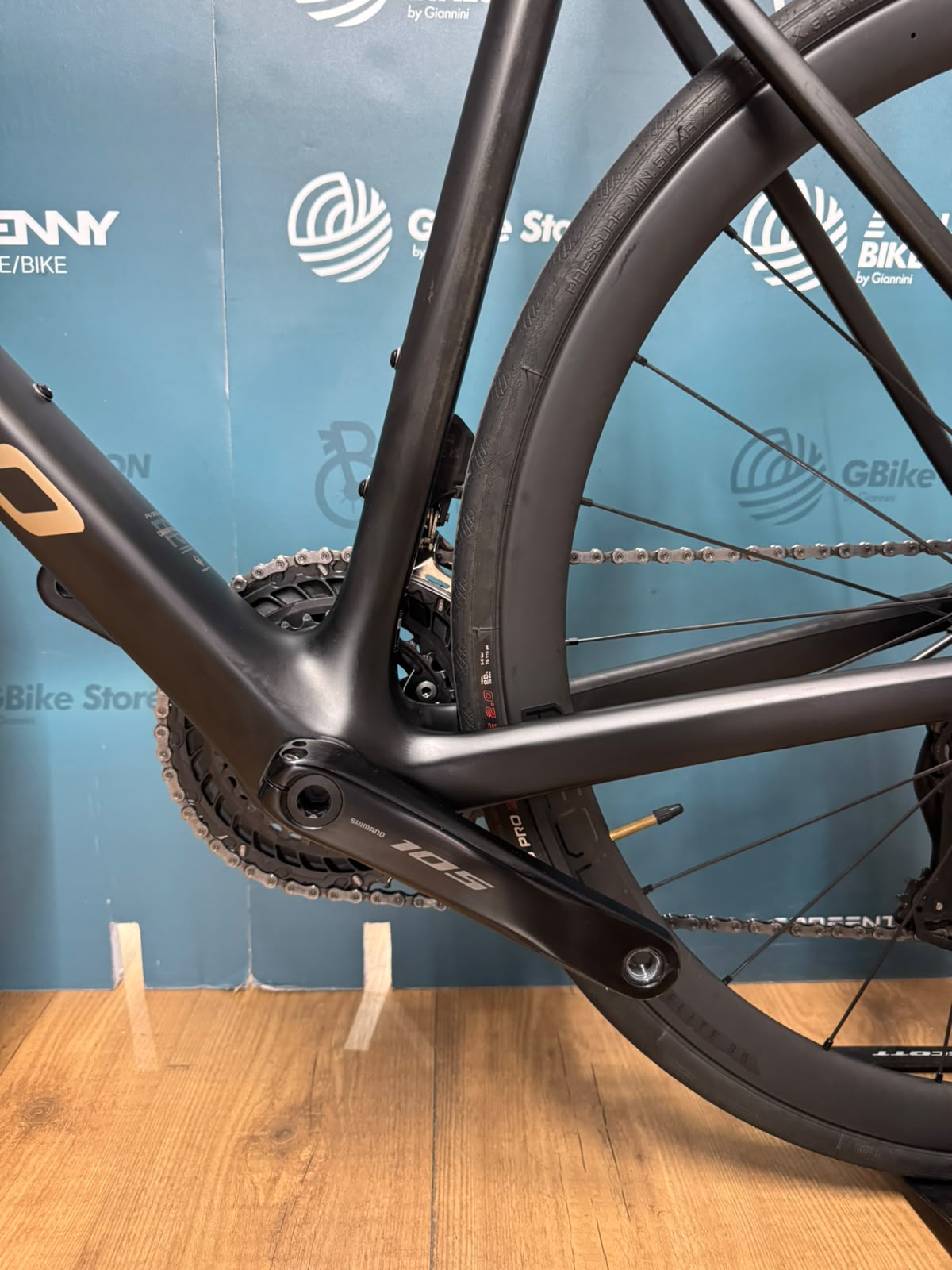 Megamo Raise 15 Disc Di2 Taglia L - Usata